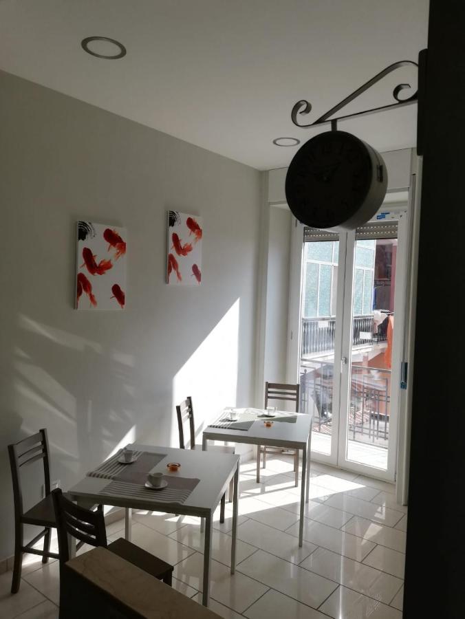 Bed and Breakfast Binario 3 Еболі Екстер'єр фото
